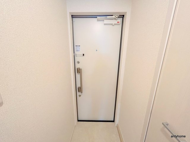 トゥジーテ 仲介手数料無料の玄関