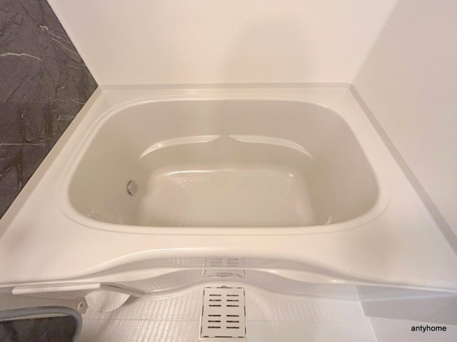 トゥジーテ 仲介手数料無料の浴室