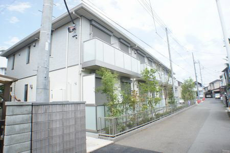 昭島市朝日町４丁目のアパート