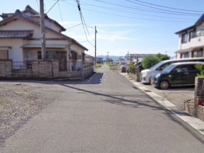 【前面道路含む現地写真】 | 鈴鹿市寺家町 | 市道寺家３７８号線