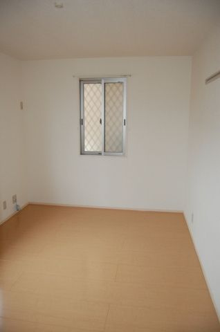 【居間・リビング】 | リビングタウン阿倉川　A | ※同建物同型別のお部屋