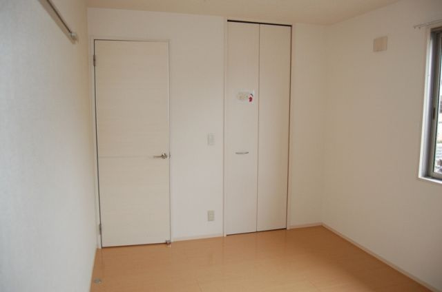 【居間・リビング】 | リビングタウン阿倉川　A | ※同建物同型別のお部屋