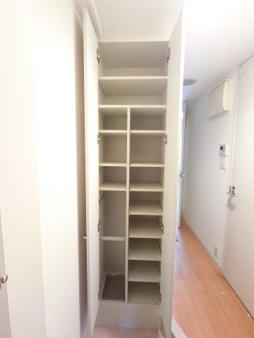 S-FORT船橋本町の収納