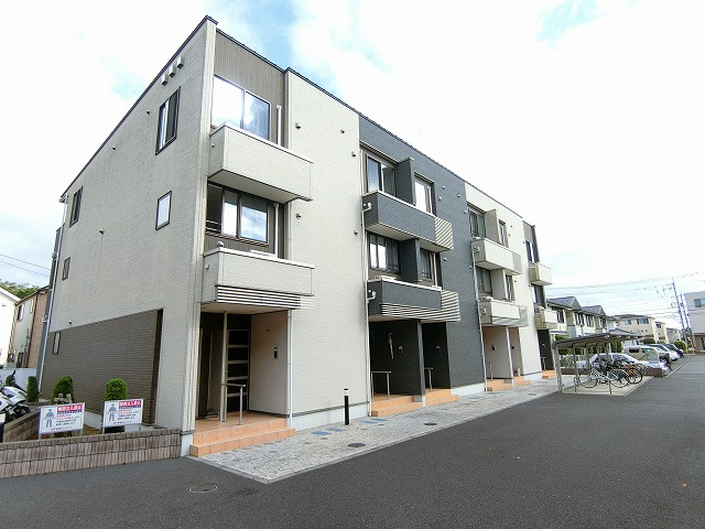 ウィステリア西砂Iの外観