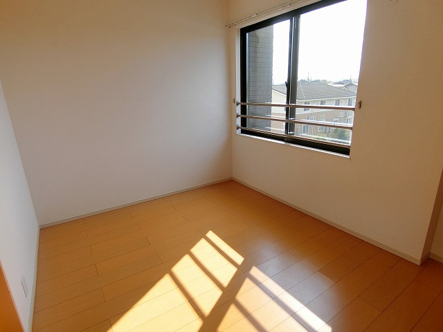 ウィステリア西砂Iの寝室