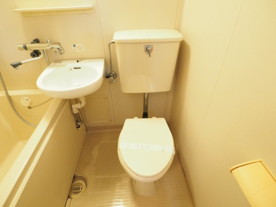 【トイレ】 | ベルビュー多摩川 | コンパクトで使いやすいトイレです