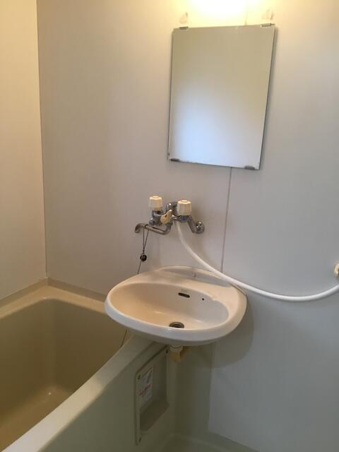 カサフローラ鷺沼台の浴室