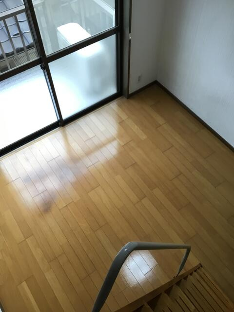 カサフローラ鷺沼台の洋室|ロフトから