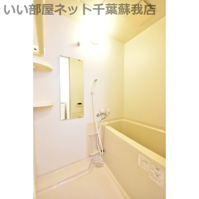 フォレストツインハウスⅡB棟の浴室|きれいなお風呂です