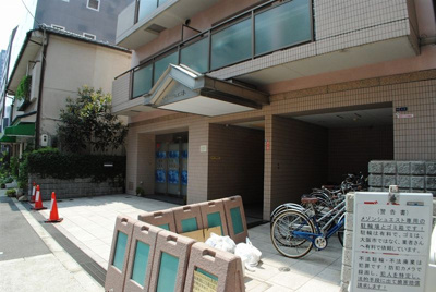 【エントランス】 | メゾンシュエスト