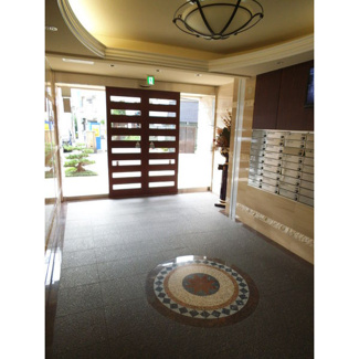 【エントランス】