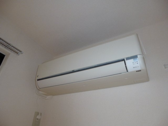 ビバリースクエアＢの設備|エアコン