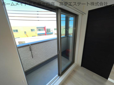 【バルコニー】 | ジーメゾン泉大津豊中