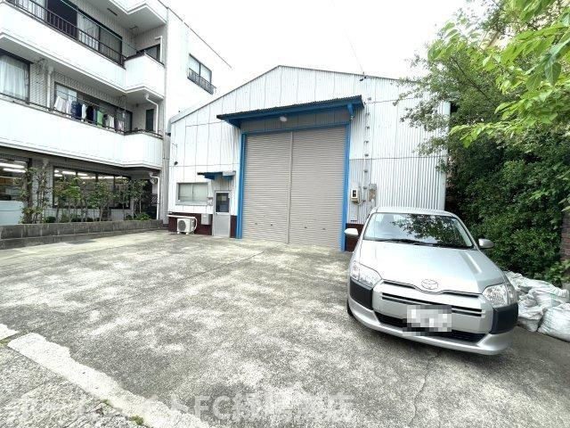 八筋町倉庫の外観