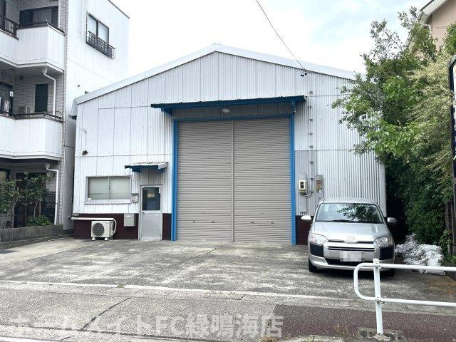八筋町倉庫の外観