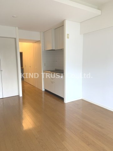 Chrysantheme Westの居間・リビング|ゆったり過ごせるリビングです