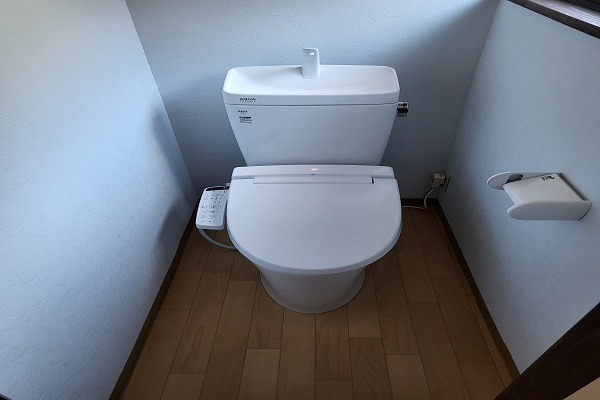 中古住宅　日野東６丁目のトイレ