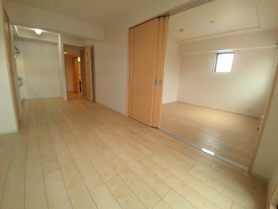 【寝室】 | グラン佐竹