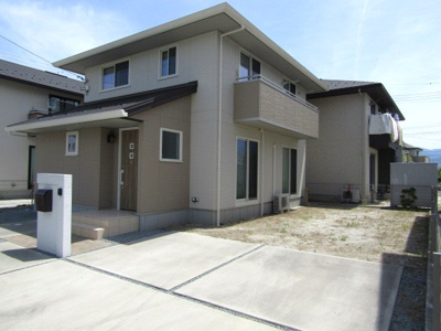 【駐車場】 | 中古戸建　甲府市西油川町 | 駐車場です