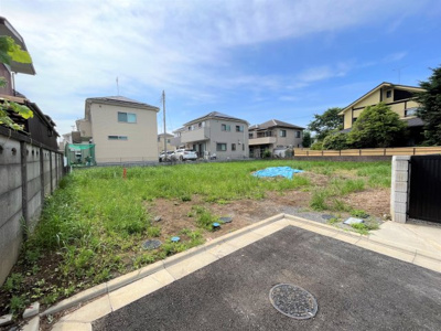 【外観】 | 東大和市芋窪6丁目　売地　全3区画　2区画 | 約37坪の旗方の土地になります(^^♪