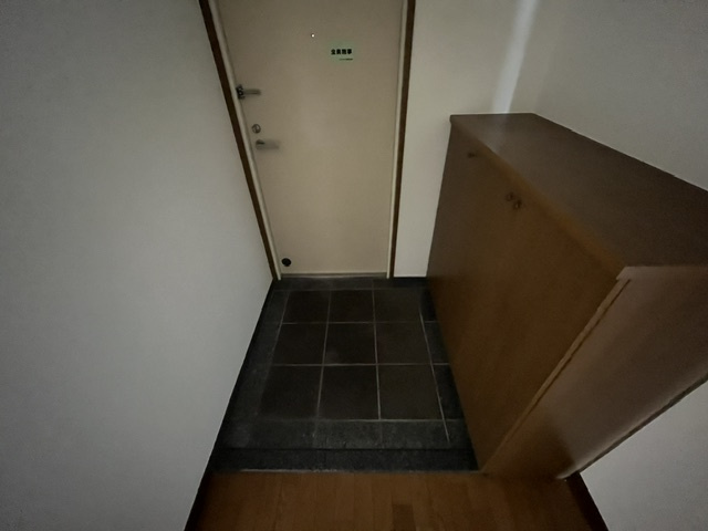 プレヴィア和泉中央1番館の玄関