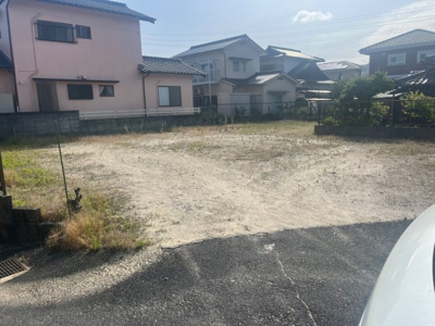 【外観】 | 売地　岩国市牛野谷町2丁目 | 外はこのようになっています。