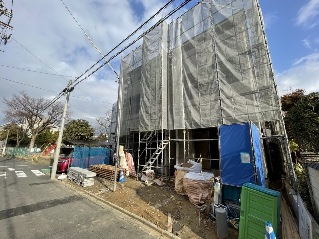 昭和区川名町全２棟　仲介手数料無料の前面道路含む現地写真|撮影
社長の村田です！
自らプレイヤーとして営業しています
長年の経験と実績から皆様により良いマイホーム購入のご提案をいたします。
住宅ローンの不安や購入後の不安等何でもご相談ください。