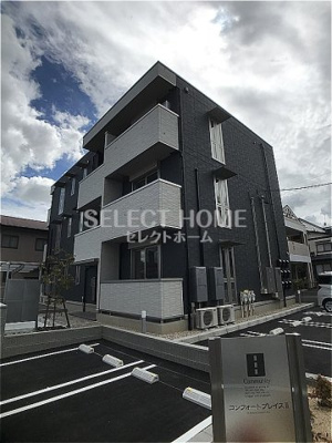 【エントランス】 | コンフォートプレイスⅡ | 建物の内部です