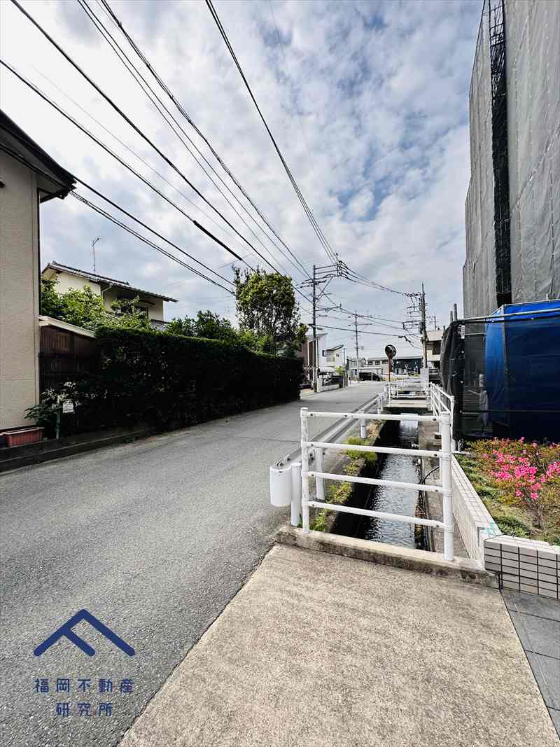 ストリームライン前原の周辺