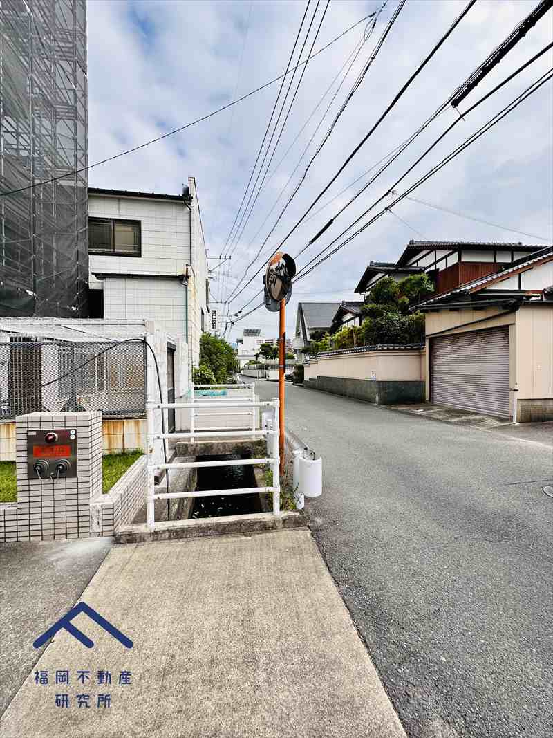 ストリームライン前原の周辺