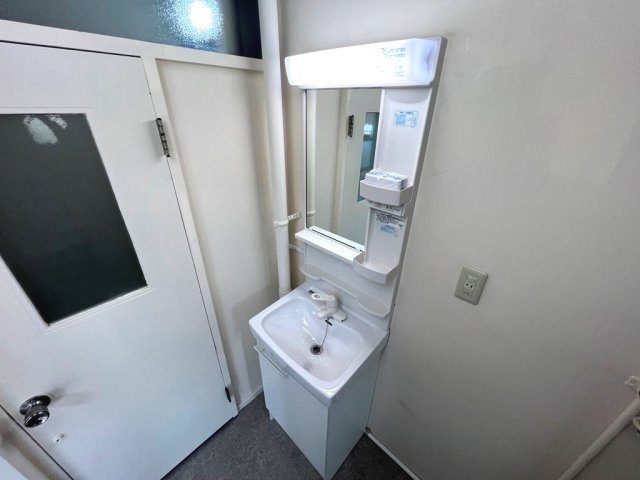 ぼたんの独立洗面台