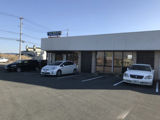 【駐車場】