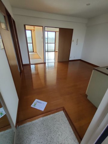 ファミールビレッジの玄関