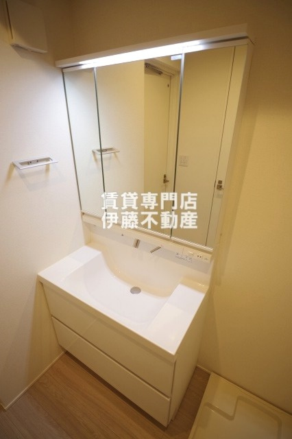 コレクション黒川の独立洗面台