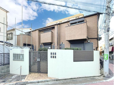 【外観】 | コンフォール飛鳥山　12644 | 駅徒歩8分♪外観もきれいです☆