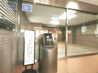 【エントランス】