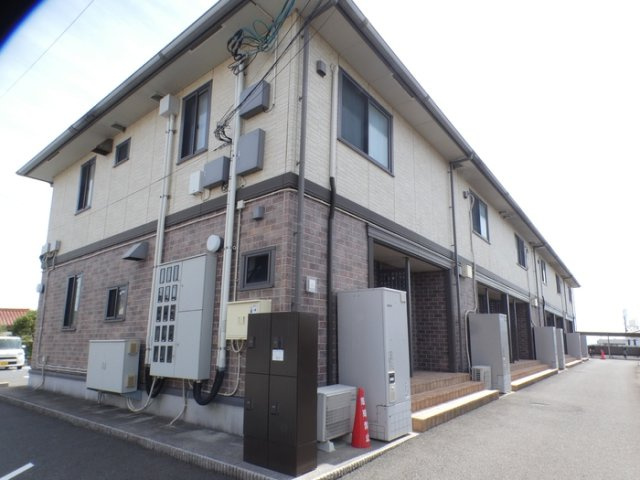 【外観】 | エミネンス上野中 | 外観は落ち着いています