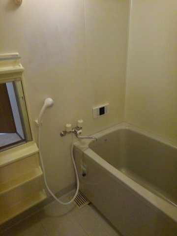 ビイラ・ファインＡの浴室