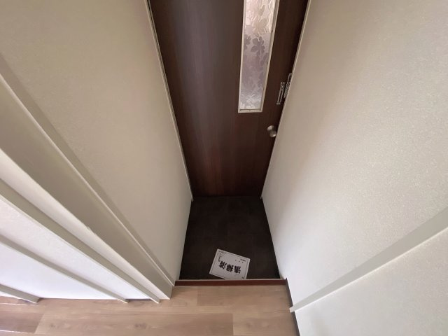 マンション北野田の玄関