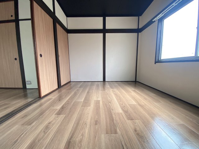 マンション北野田の寝室