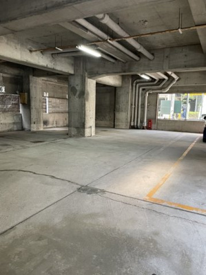 【駐車場】 | KCCビル