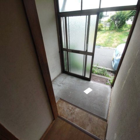 富士町１丁目18-10戸建ての玄関