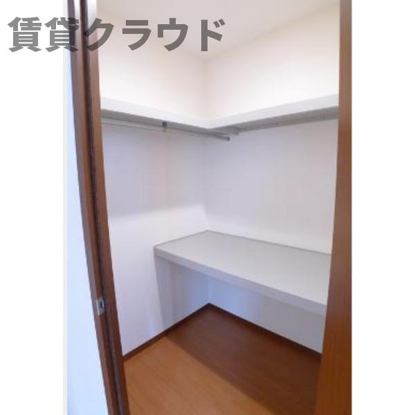 フレージェの収納|大好評のウォークインクローゼット完備♪
