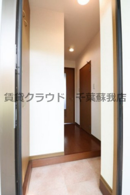 FELICE・青葉の杜　Bの玄関|内装もきれいです