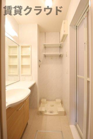 メゾン・エトワールの洗面所|使いやすい洗面所です