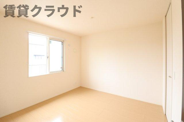 メゾン・エトワールの洋室|使い勝手のいい洋室です