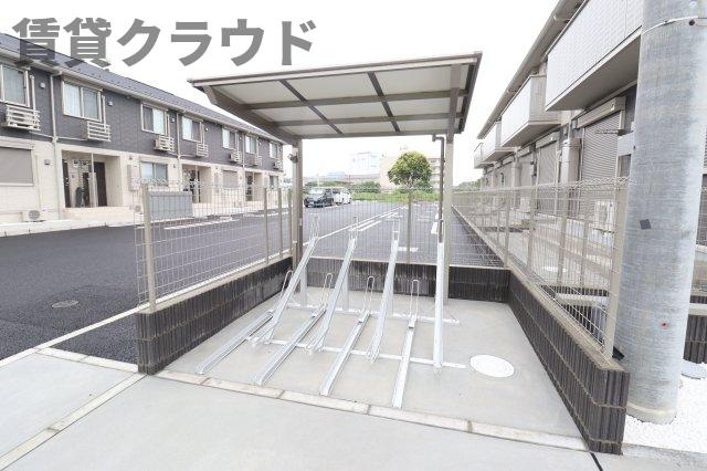 メゾン・ソレイユⅡの駐車場|駐輪場