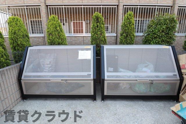 バニュルスⅠのその他|ゴミ捨て場