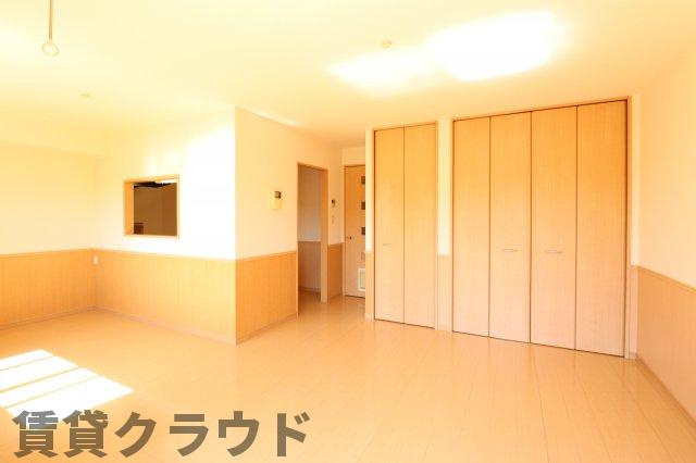 バニュルスⅠの居間・リビング|ゆったりとしたリビングです