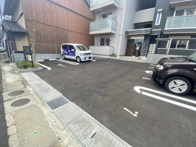 【駐車場】 | アルビネス田中町